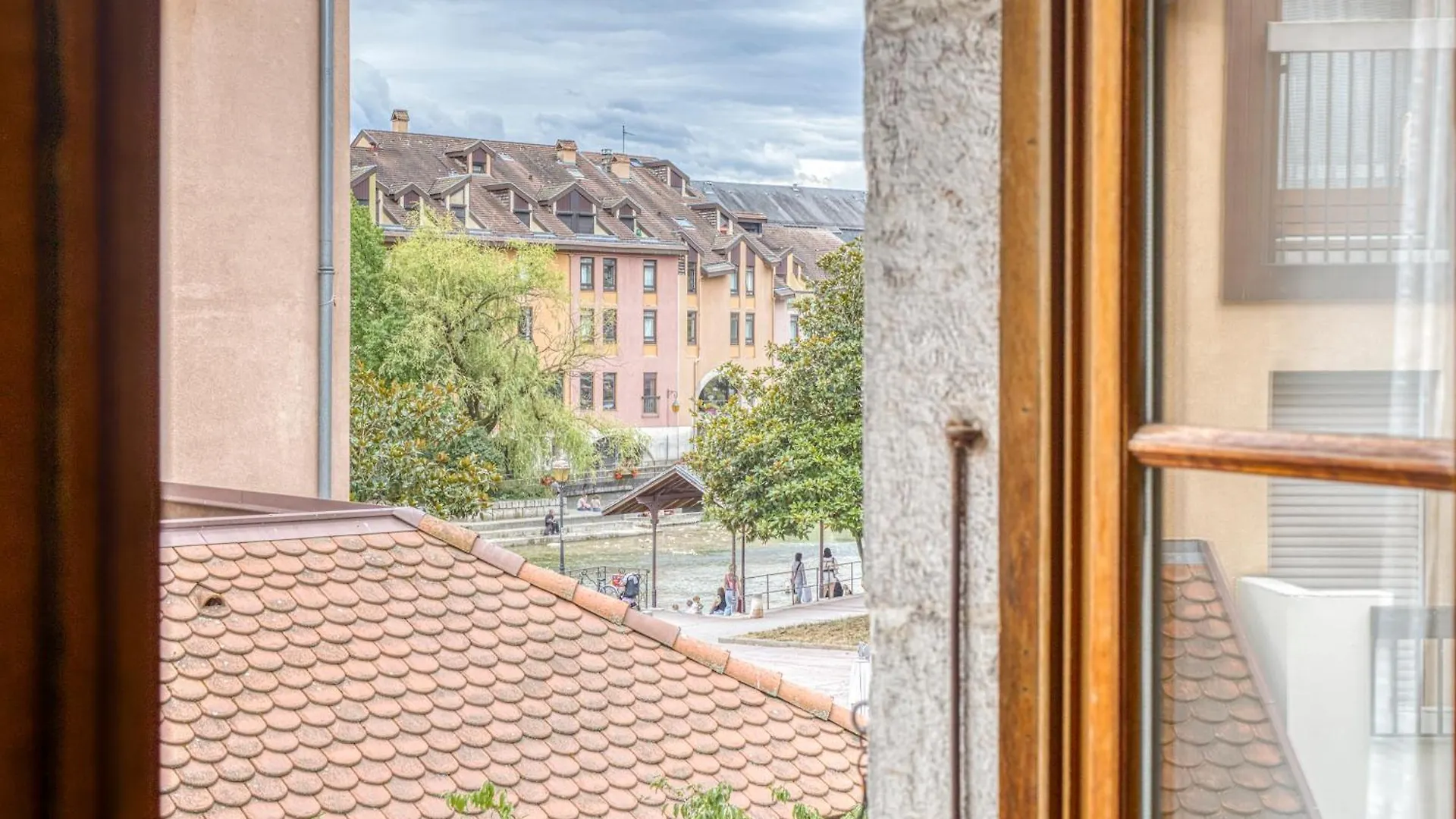 Passage Des Bains Apartment Annecy
